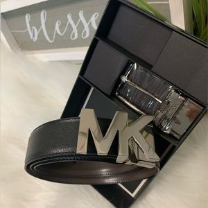 MICHAEL KORS Leather Belt